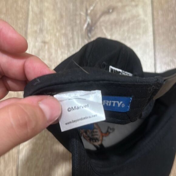 Marvel Mens Black Loki Miss Minutes Embroidered Snapback Cap Adjustable - Picture 6 of 8